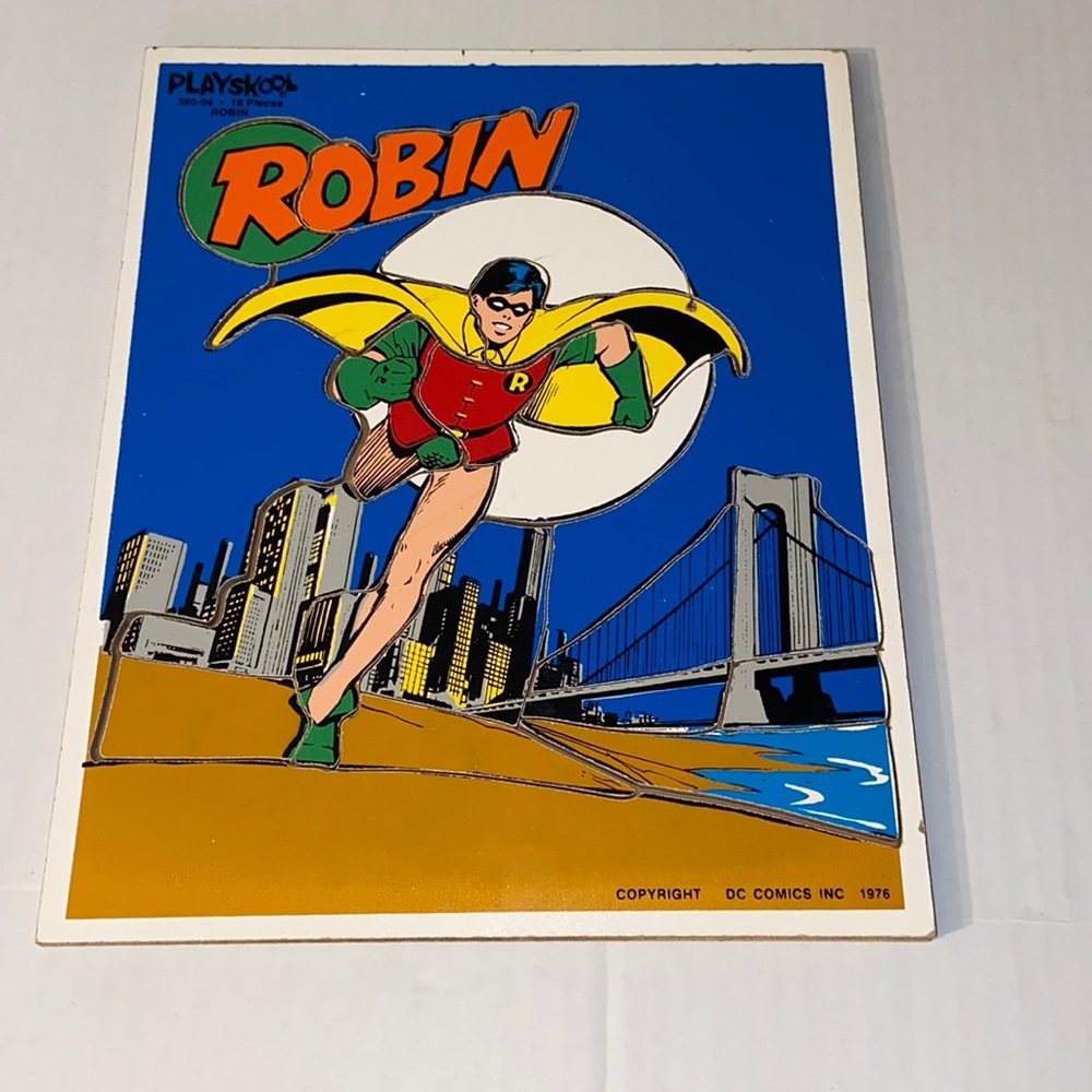 Vintage Playskool DC Comics Inc. 1976 18 Piece Robin Children’s Board Puzzle